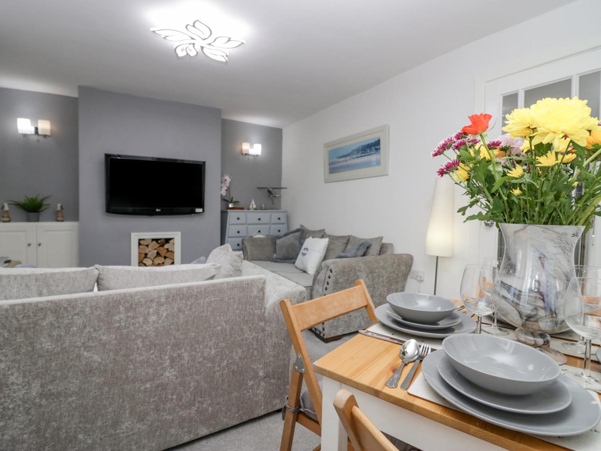 The Bay Cottage Morecambe Bagian luar foto